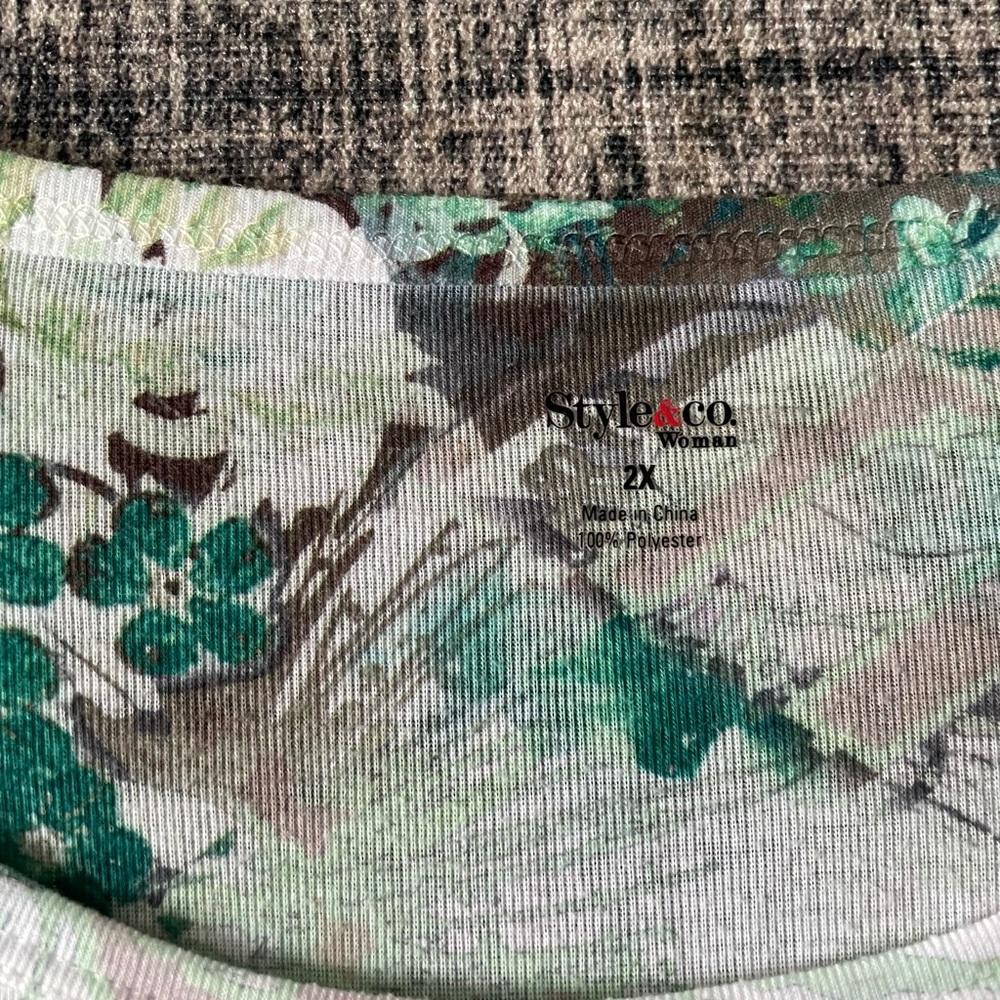 Style&co top - Picture 2 of 2